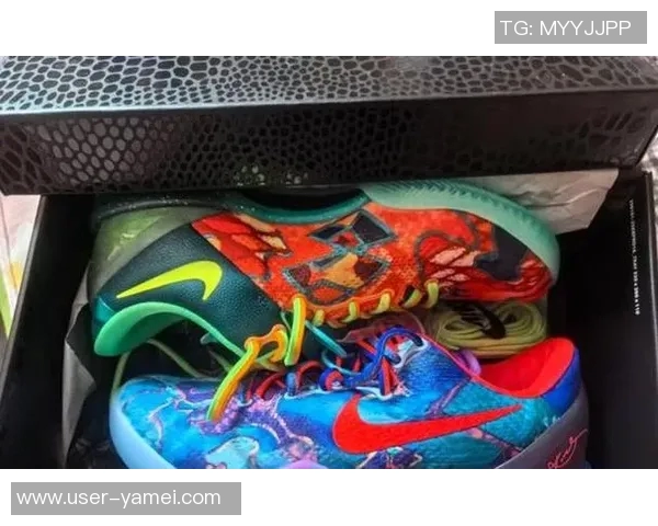 骑士官方为哈登首场主场比赛热身到场观赛即赠同款大胡子礼品